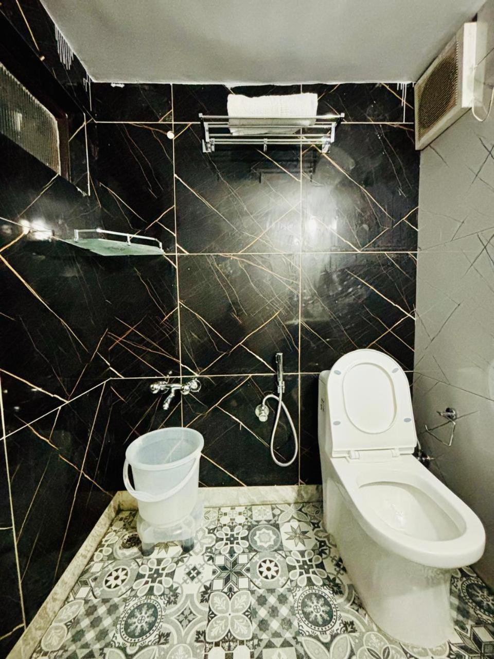 Hotel Amar Mussoorie Εξωτερικό φωτογραφία