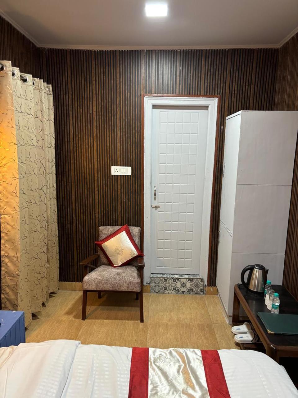 Hotel Amar Mussoorie Εξωτερικό φωτογραφία