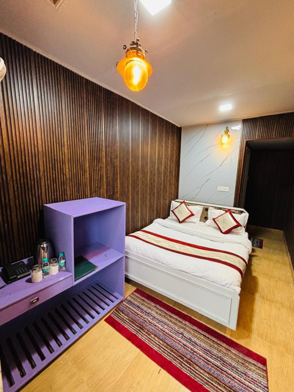 Hotel Amar Mussoorie Εξωτερικό φωτογραφία