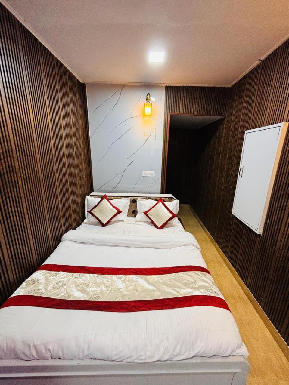 Hotel Amar Mussoorie Εξωτερικό φωτογραφία