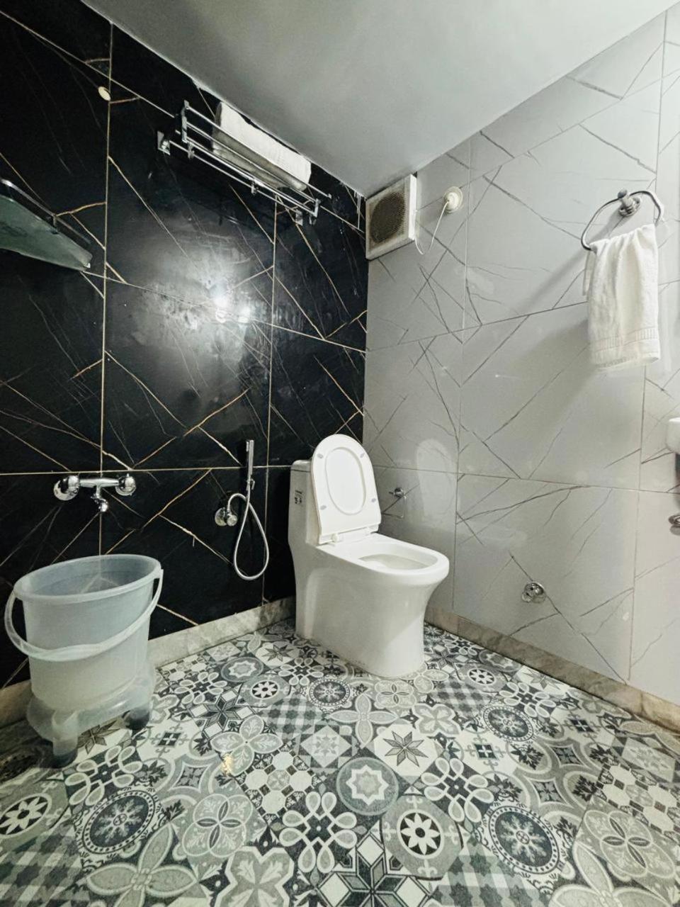 Hotel Amar Mussoorie Εξωτερικό φωτογραφία