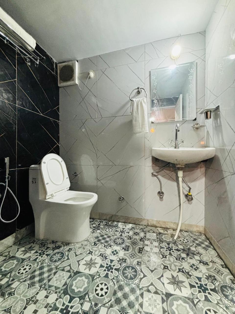 Hotel Amar Mussoorie Εξωτερικό φωτογραφία